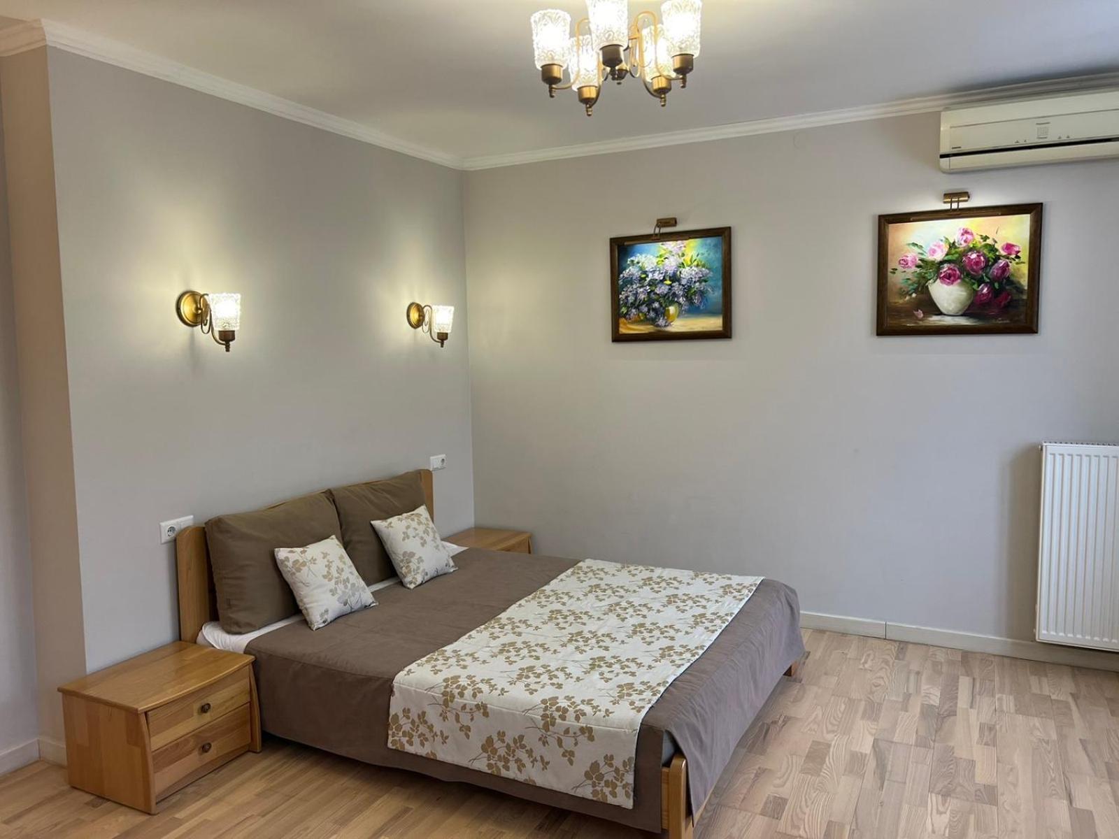 Apartment Kvitka Leopoli Esterno foto